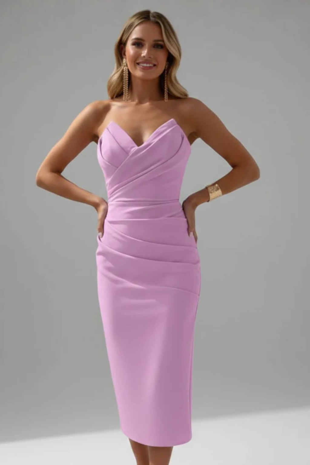 Women’s Ruched Sweetheart Midi Dress with Fitted Silhouette