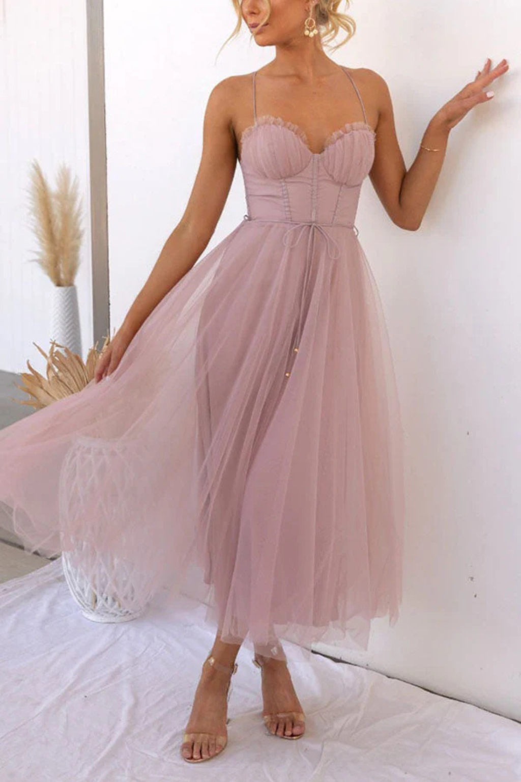 Women’s Layered Tulle Midi Dress with Sweetheart Bodice