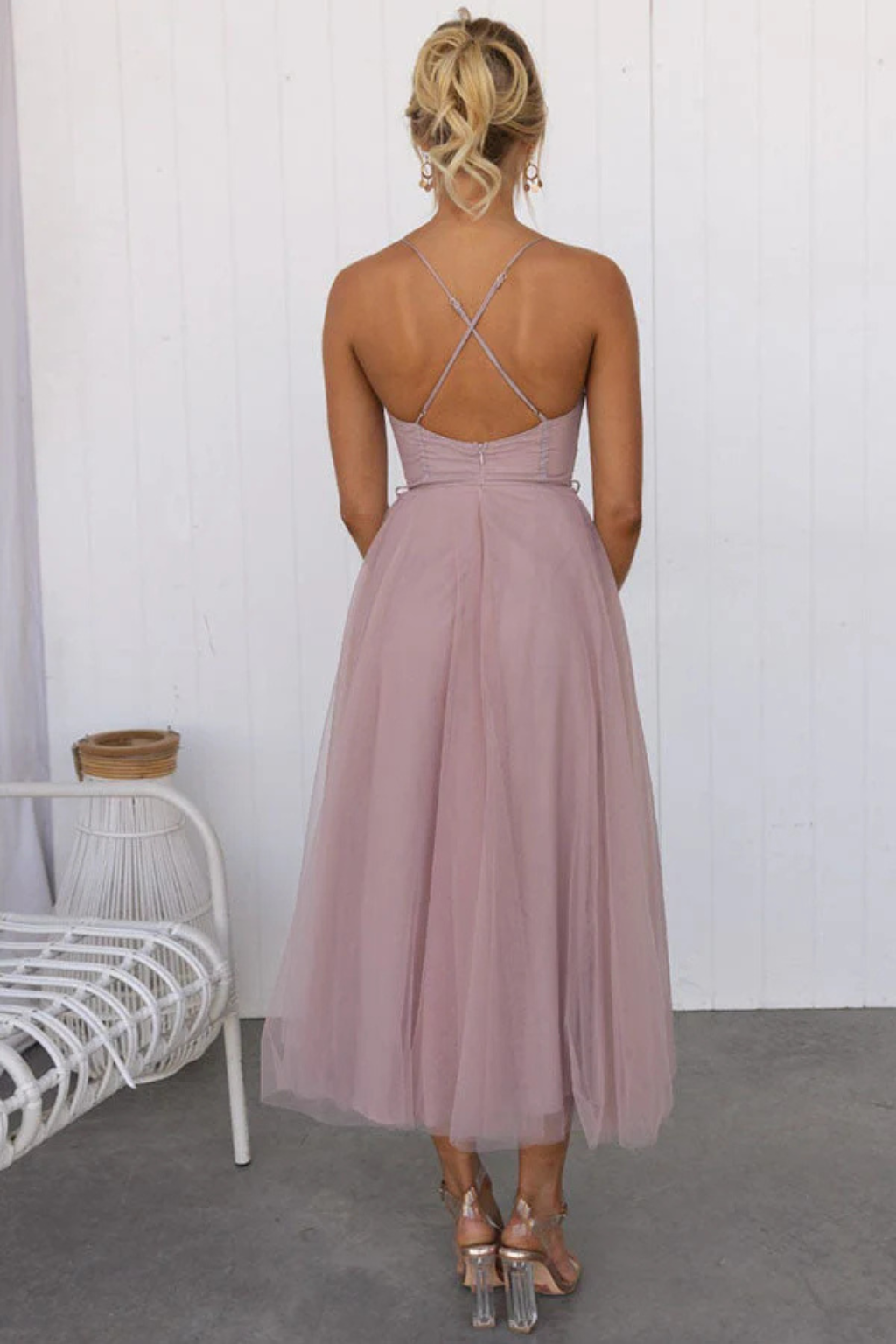 Women’s Layered Tulle Midi Dress with Sweetheart Bodice