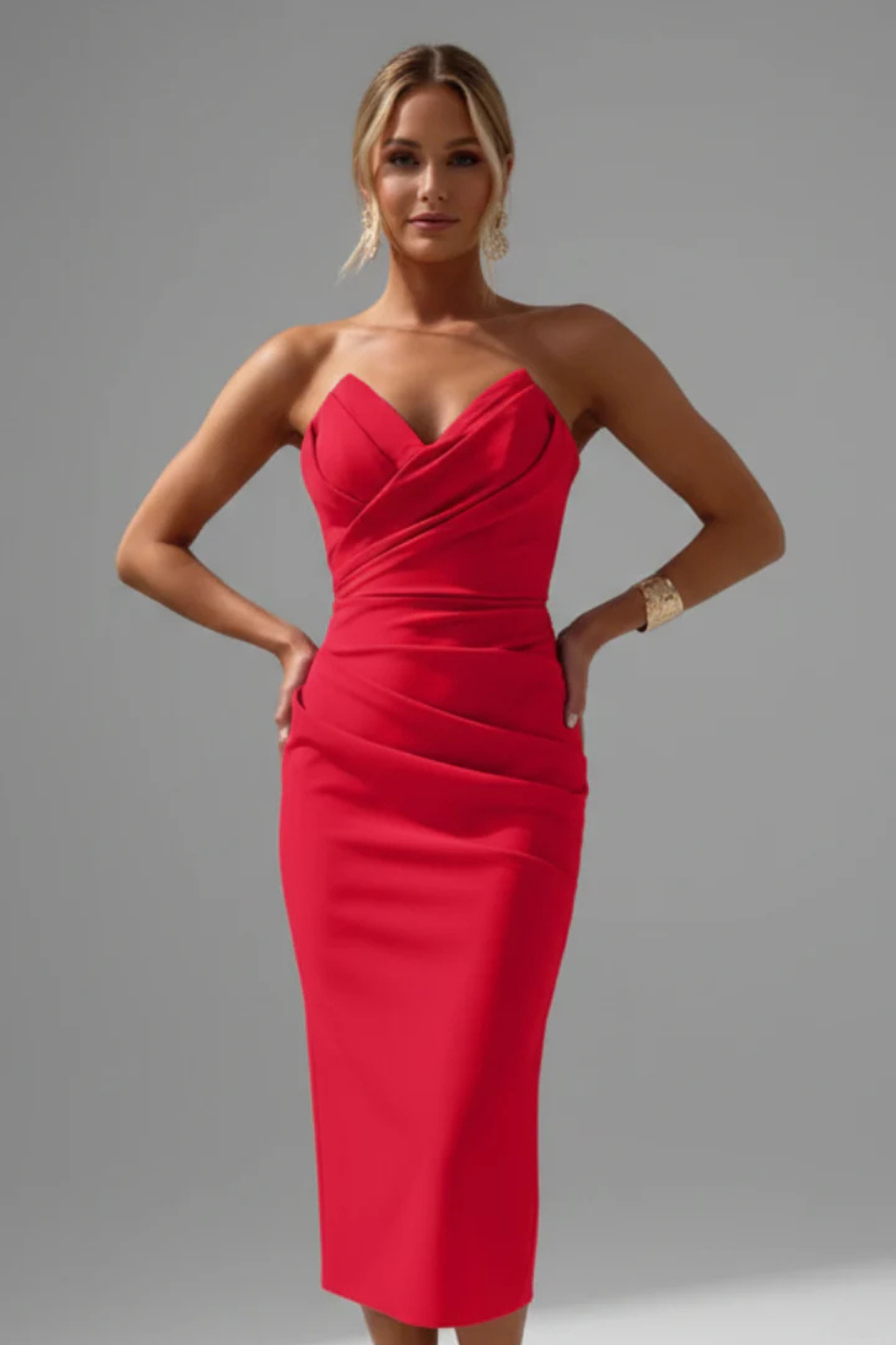 Women’s Ruched Sweetheart Midi Dress with Fitted Silhouette