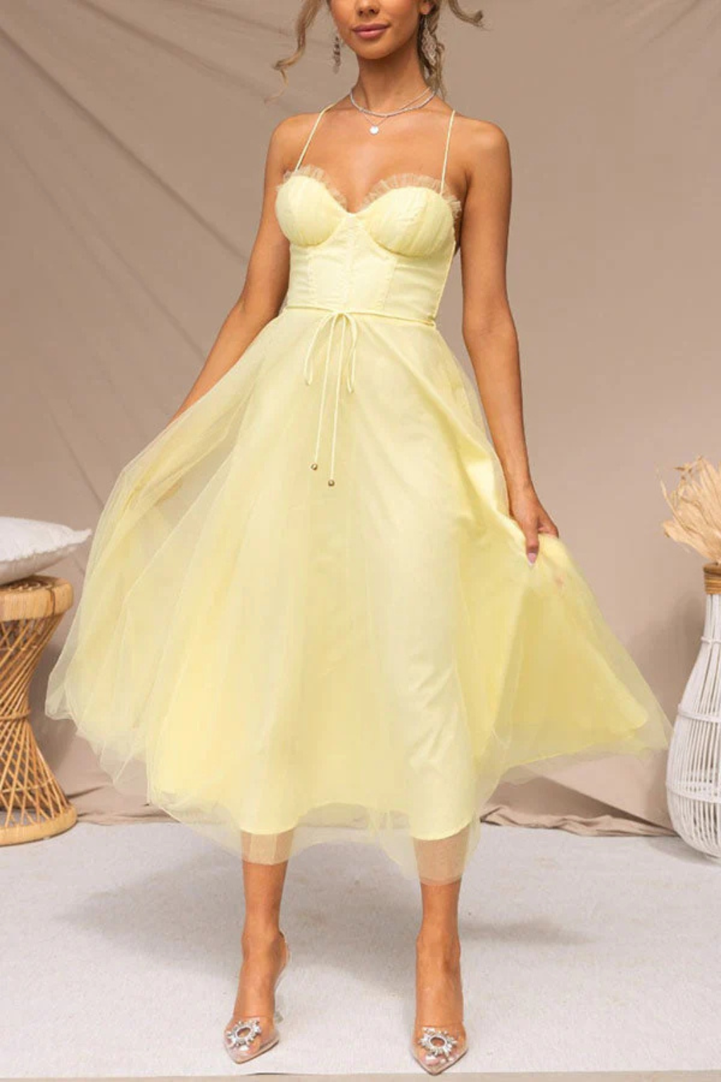 Women’s Layered Tulle Midi Dress with Sweetheart Bodice