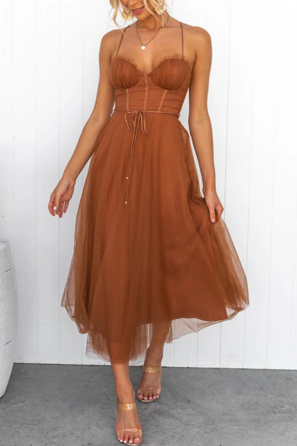 Women’s Layered Tulle Midi Dress with Sweetheart Bodice