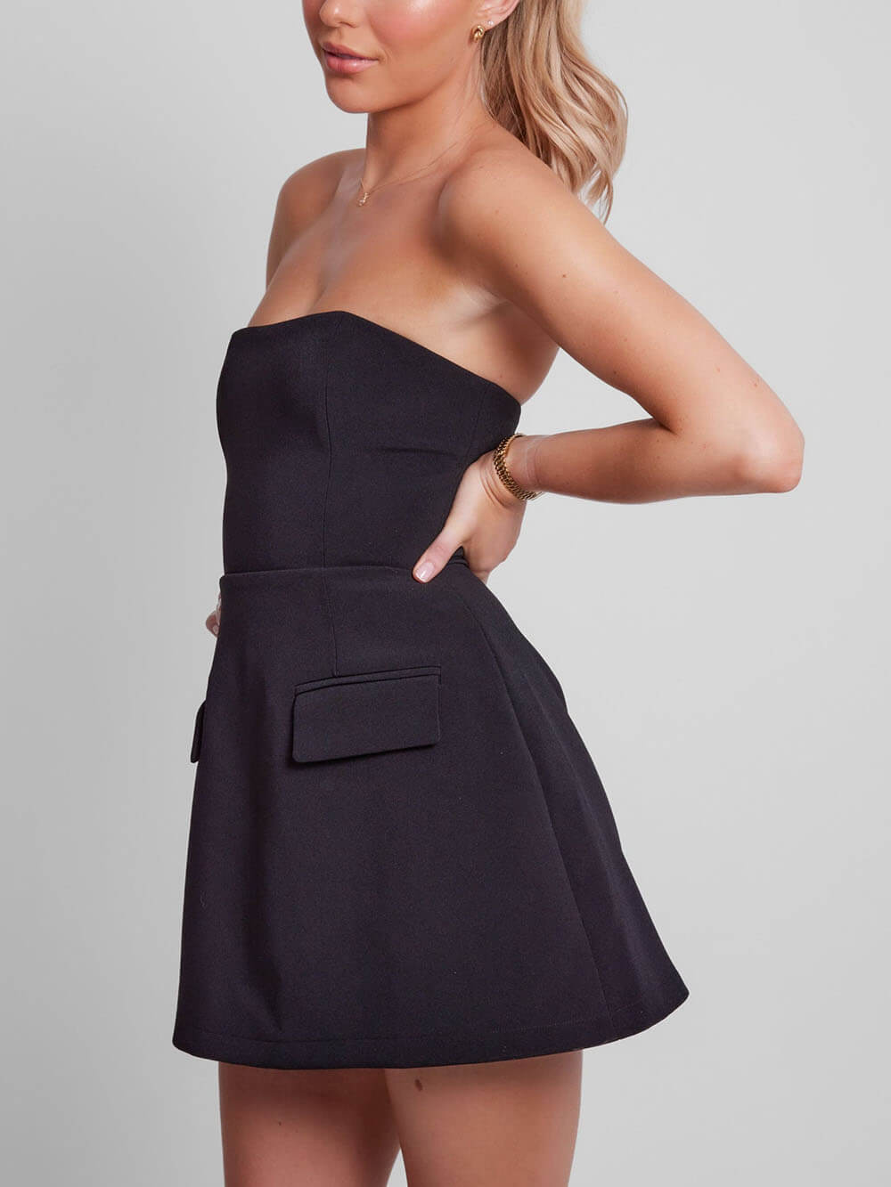 Women's Strapless Dress with Chic Elegant Neckline