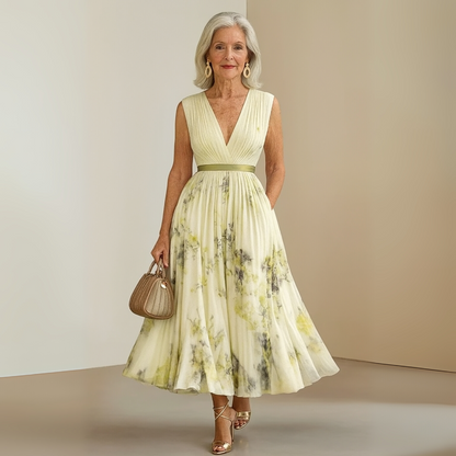 Women's Pleated V-Neck Sleeveless Maxi Dress