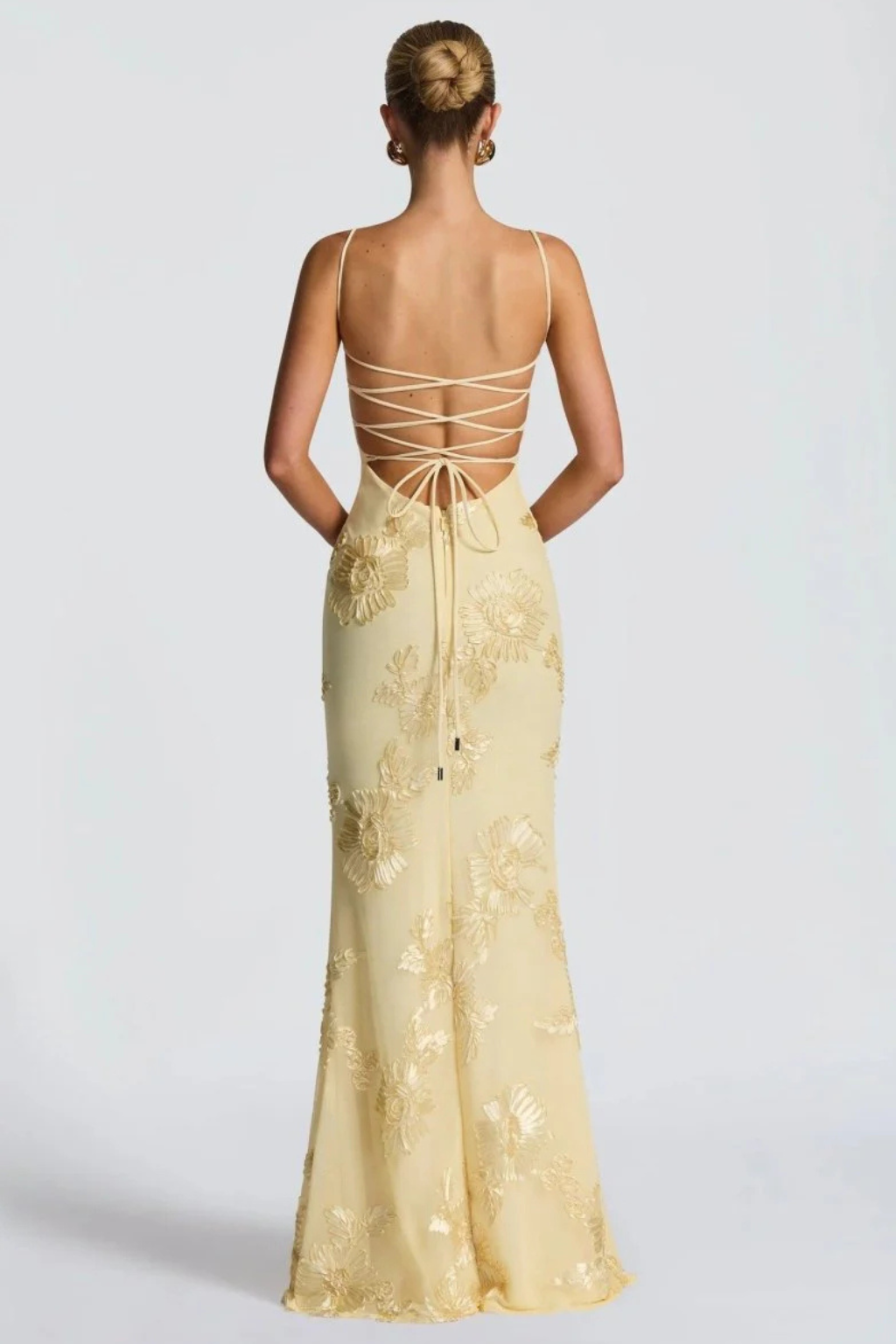 Women’s Elegant Floral Embroidered Strapless Mermaid Evening Gown