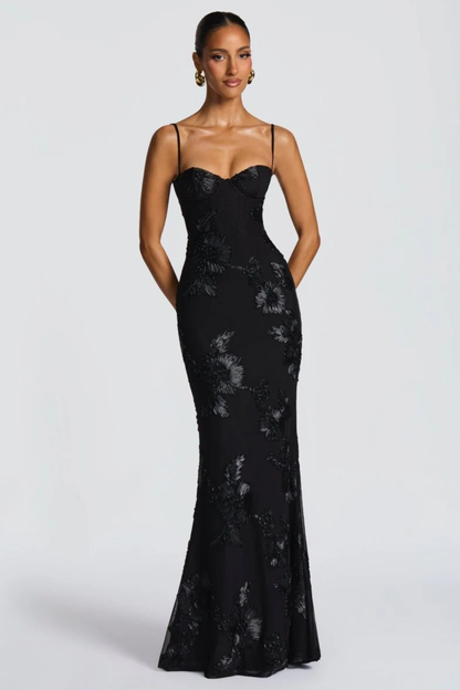 Women’s Elegant Floral Embroidered Strapless Mermaid Evening Gown