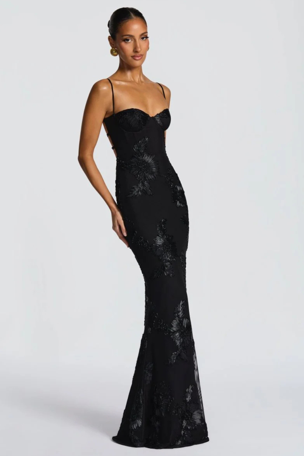 Women’s Elegant Floral Embroidered Strapless Mermaid Evening Gown