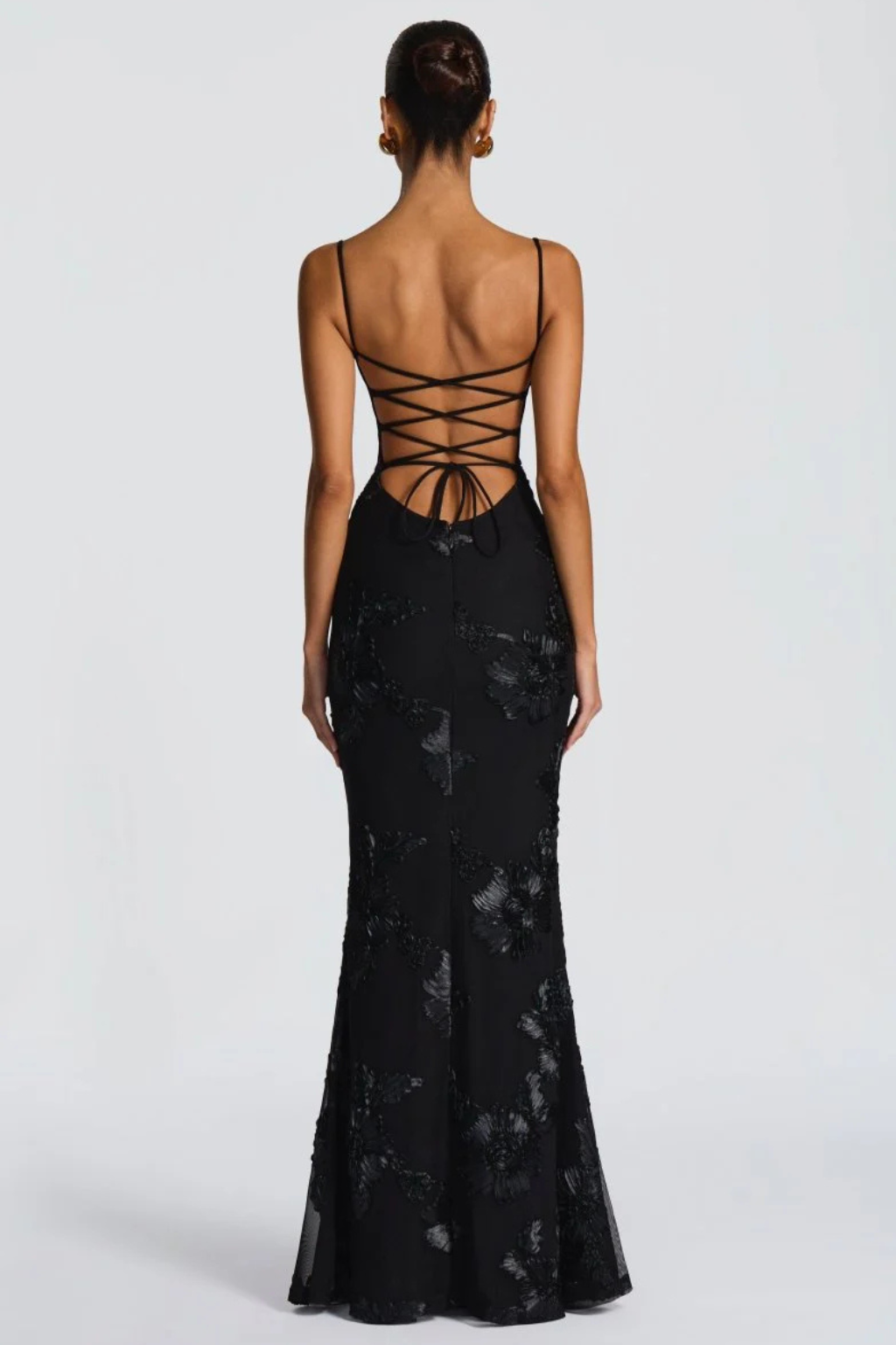 Women’s Elegant Floral Embroidered Strapless Mermaid Evening Gown