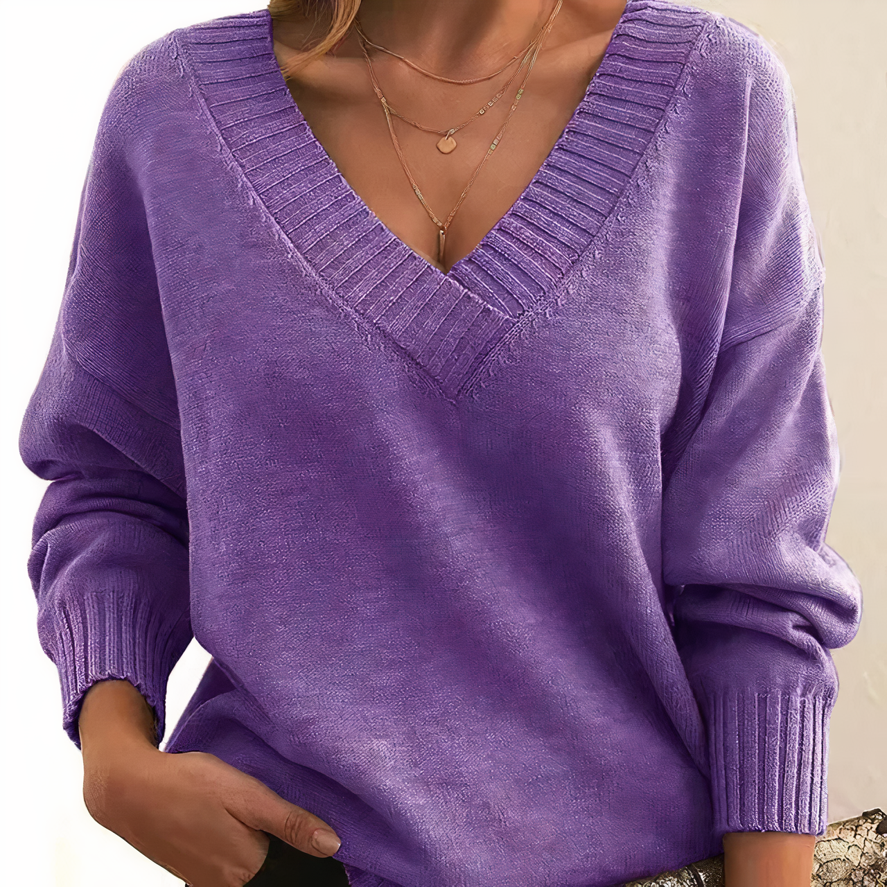 Women’s Relaxed V Neck Long Sleeves Knit Sweater