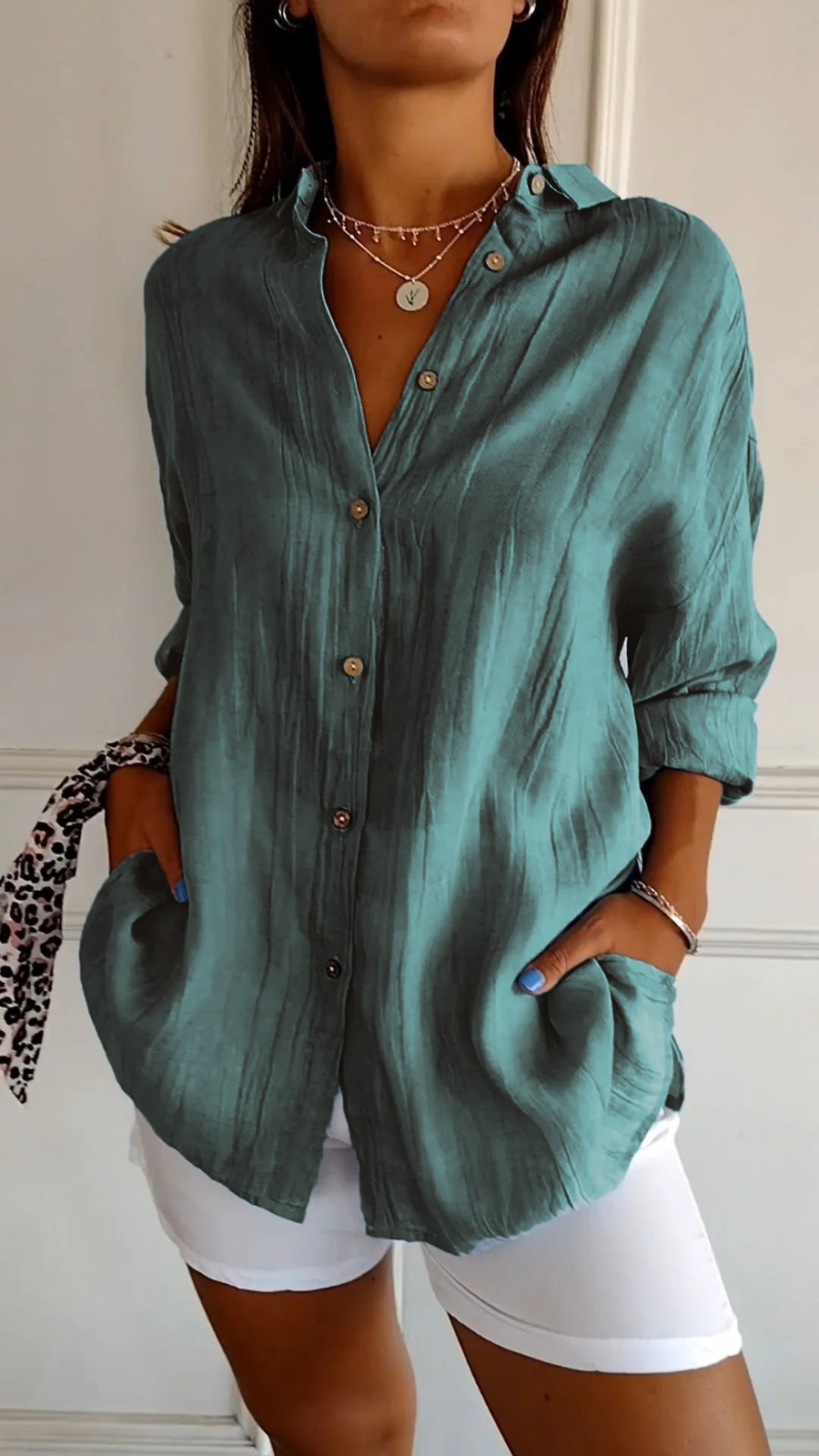 Women's Relaxed Button-Up Shirt with Long Sleeves and Oversized Fit