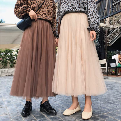 Women’s Layered Tulle Maxi Skirt with Elastic Waist