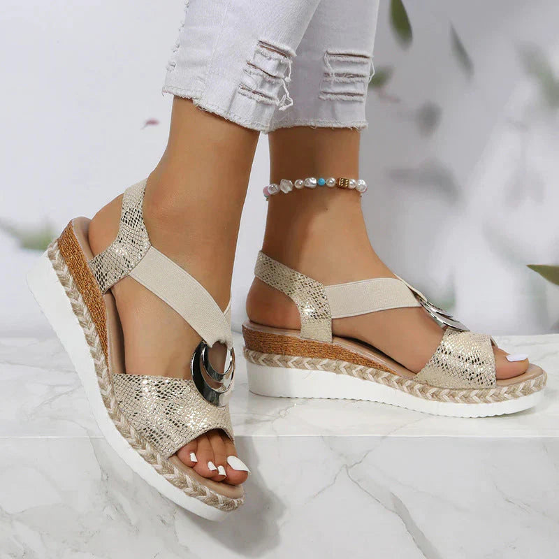 Women’s Comfort Platform Sandals with Adjustable Straps