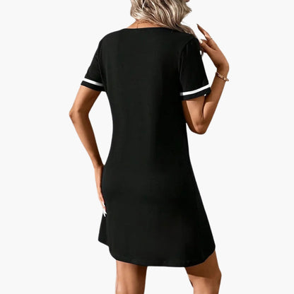 Elegant Women's V-Neck Short Sleeve Dress