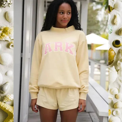 Women’s Oversized Graphic Sweatshirt Relaxed Pullover Sweater
