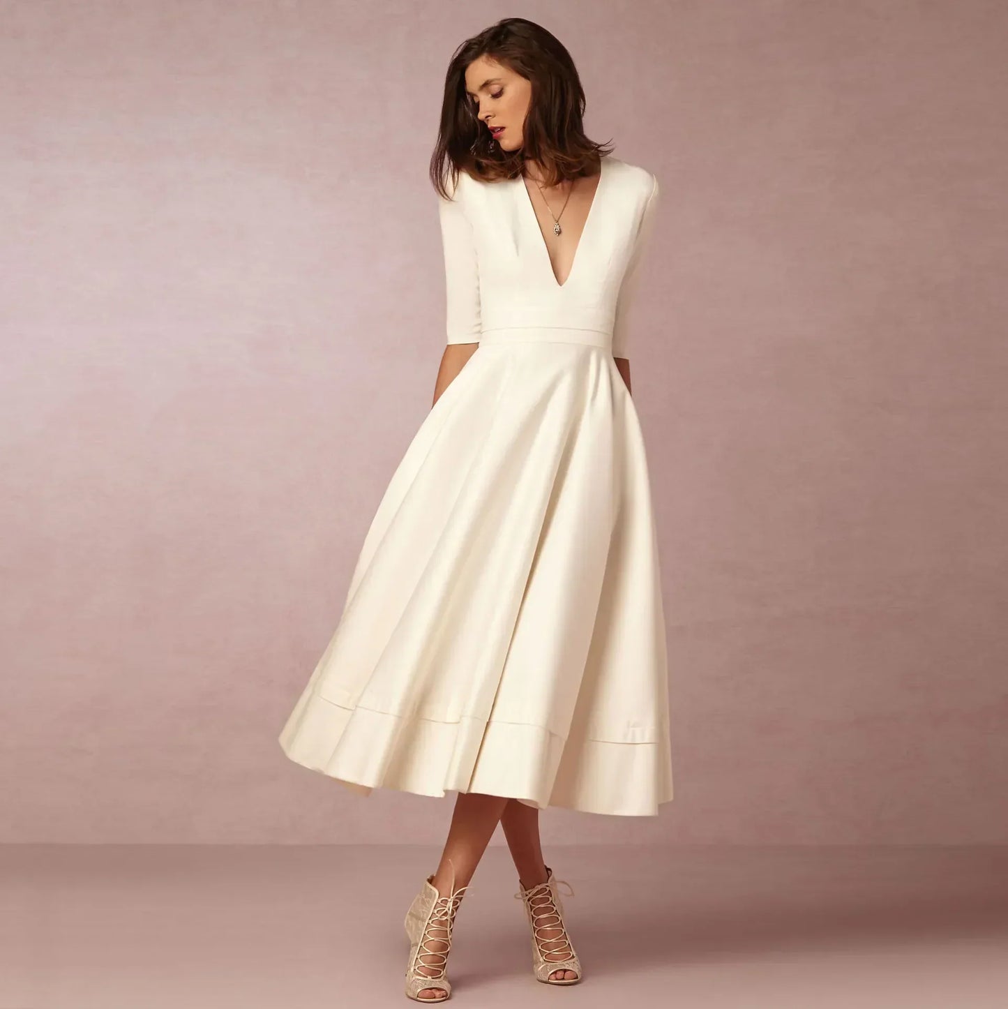 Elegant V-Neck Elbow-Sleeve Midi Dress