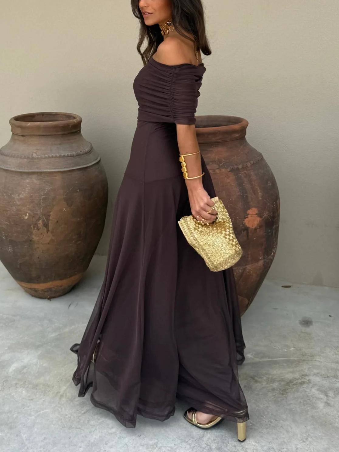 Women's Elegant Off-Shoulder Maxi Dress with Flowing A-Line Silhouette