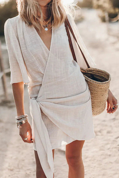 Elegant Women’s Wrap Mini Dress with Tie Waist and Short Sleeves