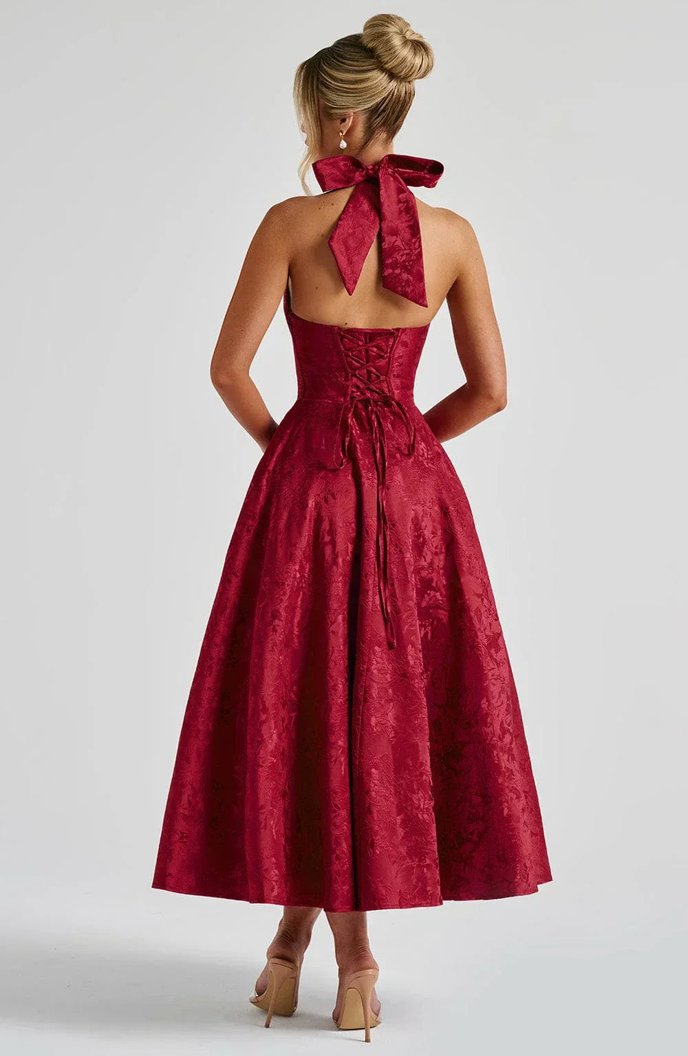 Women’s Halter Neck Midi Party Dress with Flared Skirt and Elegant Open Back