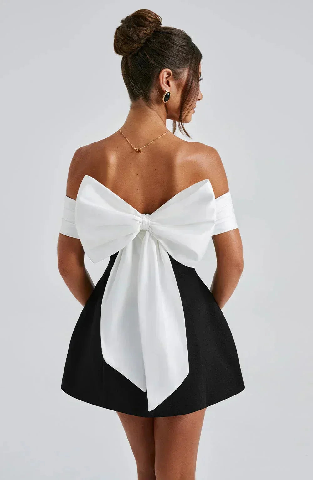 Women’s Off Shoulder Bow Back Elegant Contrast Mini Dress
