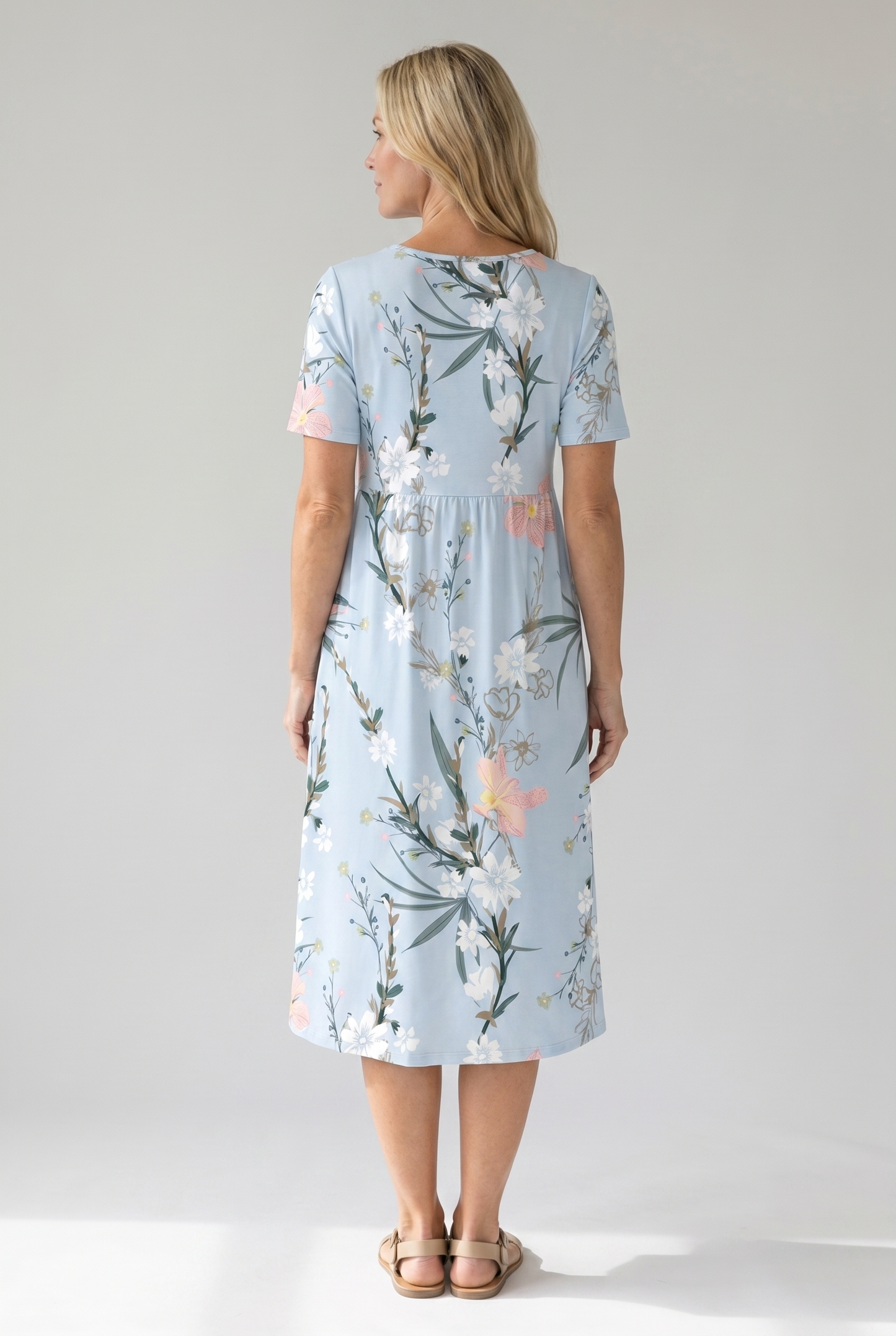 Women's Fresh Floral A-Line Round Neck Midi Dress